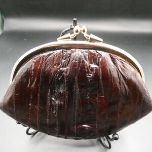 Vintage Kisslock Purse/Clutch